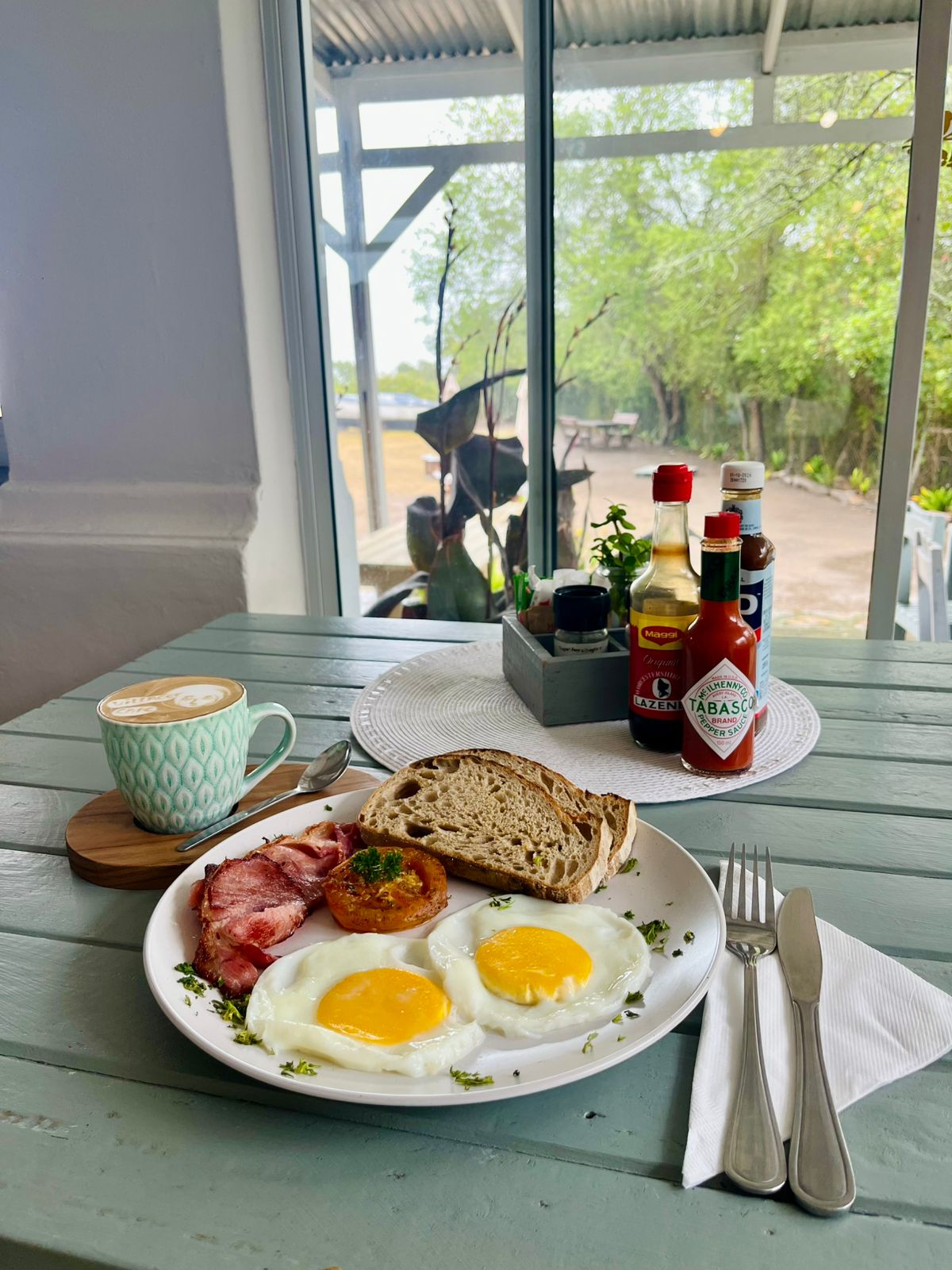 Full breakfast at Village Café